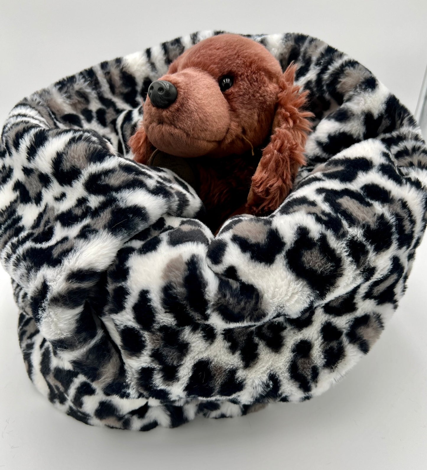 Grey Leopard Cubby